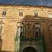 Un po scossi da questa visita, usciamo per andare a fare sosta in largo Palmieri dove ammiriamo lomonimo palazzo patrizio, un ottocentesco edificio riaperto nel 2016 dopo 26 anni di chiusura